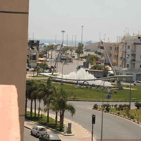 Elysso Apartments Larnaca Eksteriør billede