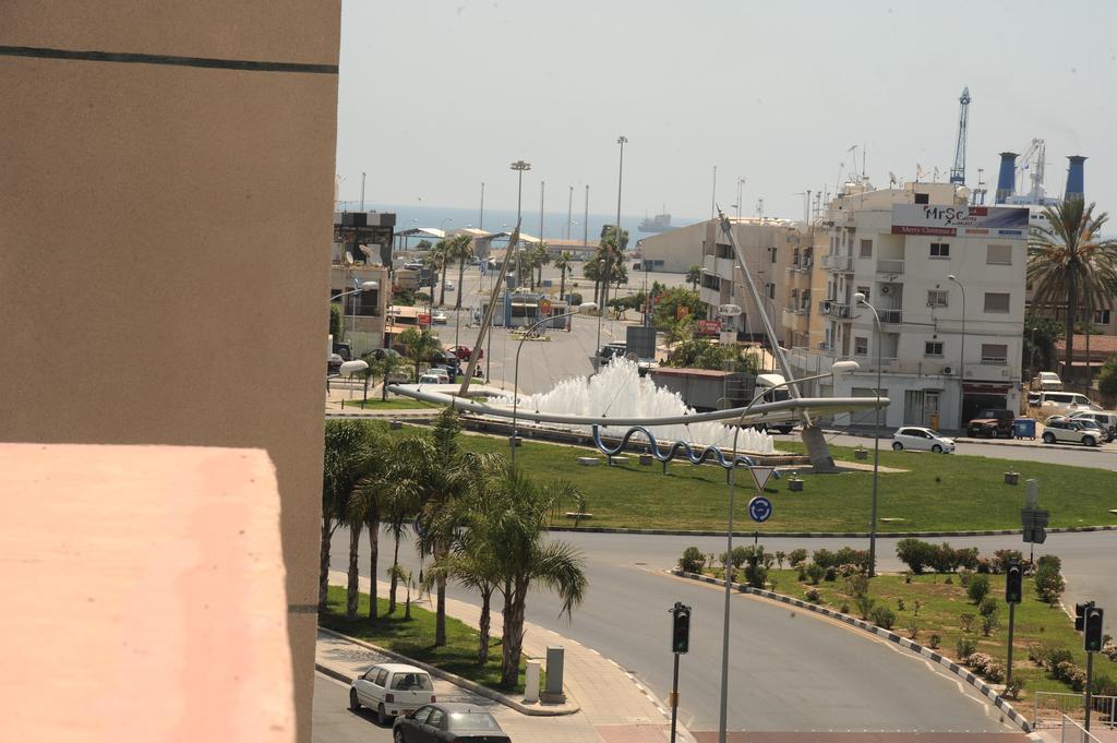 Elysso Apartments Larnaca Eksteriør billede